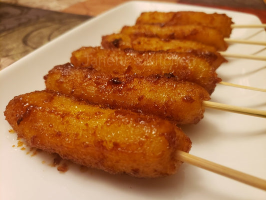 Cue with Juicy Banana